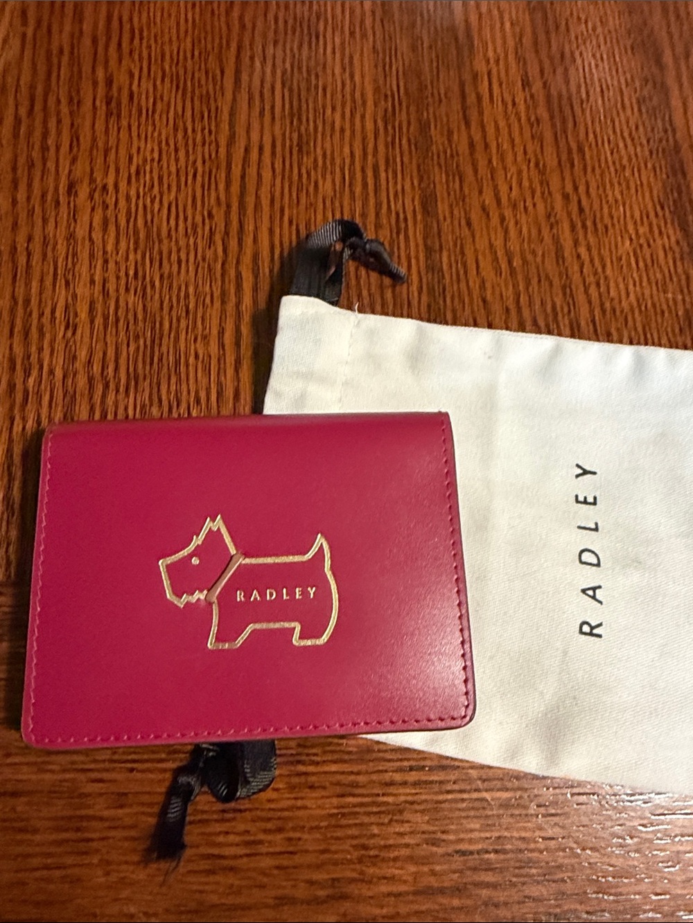 RADLEY LONDON Pink Card Holder with Gold Dog Logo